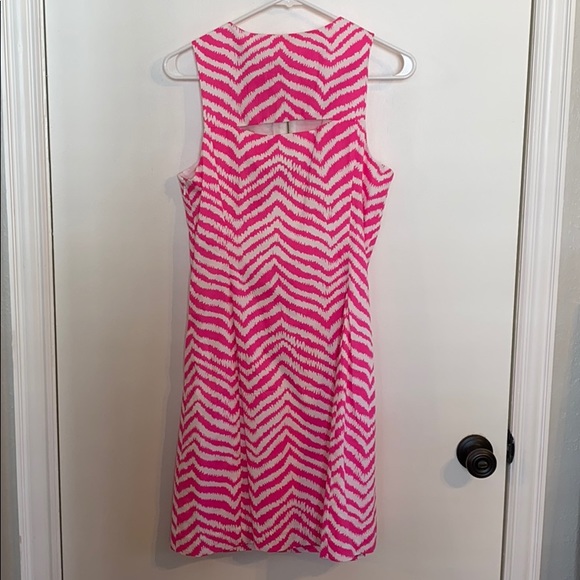 Lilly Pulitzer Penelope Shift - Tropical Zebron - Picture 2 of 7